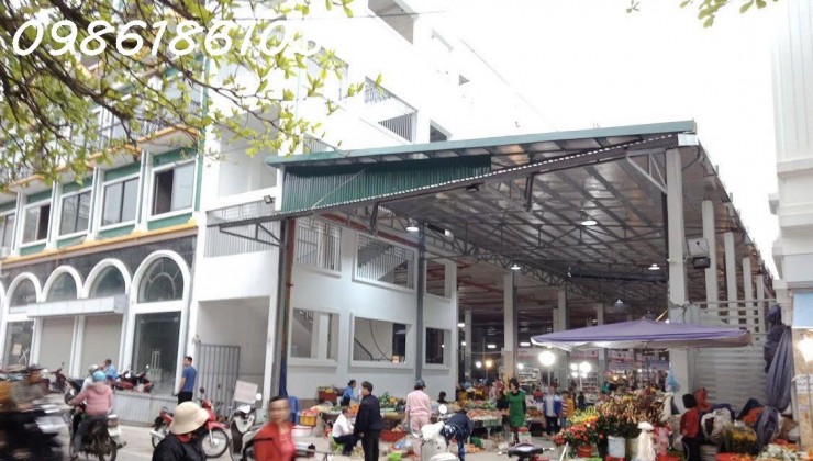 Bán 2 gian hàng Ăn uống chợ Du Lịch Lào Cai giá rẻ hơn CĐT